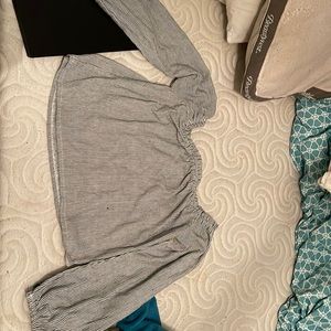 brandy melville off shoulder striped shirt cute with white pants!